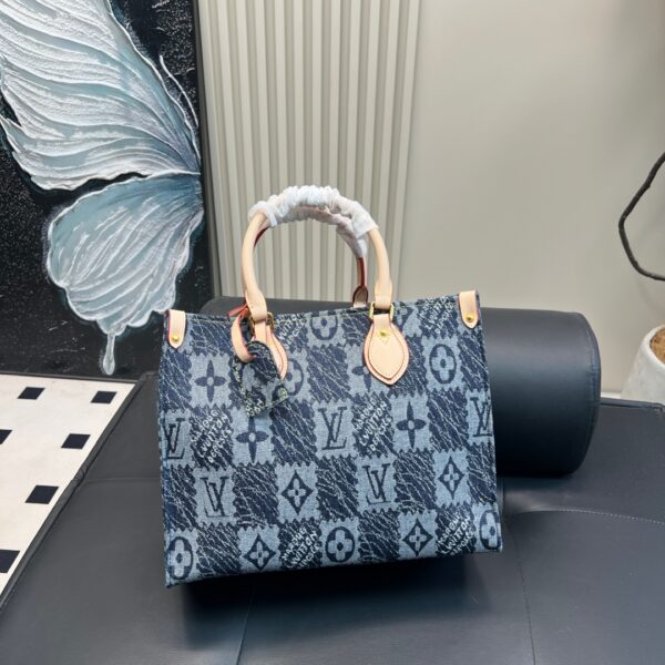 LV bag 2025