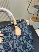 LV bag 2025
