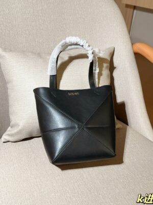 Loewe Bag 2025