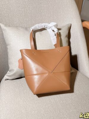 Loewe Bag 2025