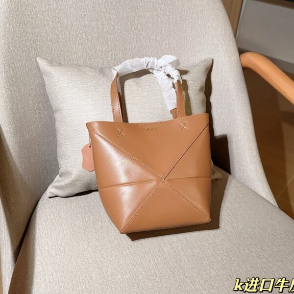 Loewe Bag 2025