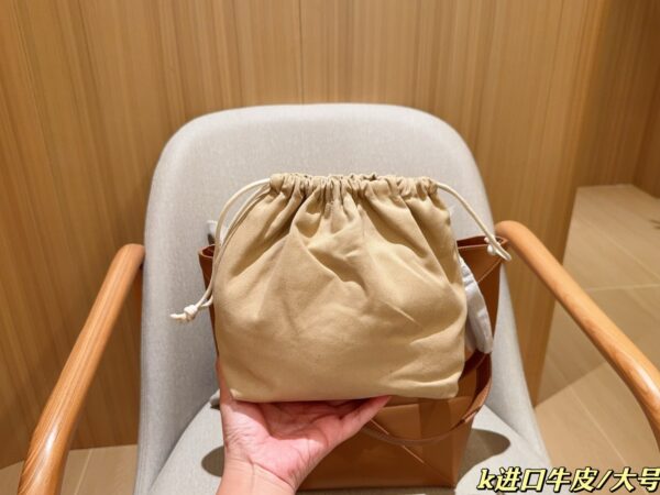 Loewe Bag 2025