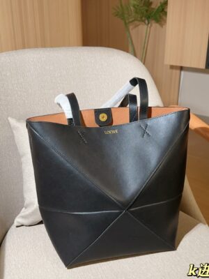 Loewe Bag 2025