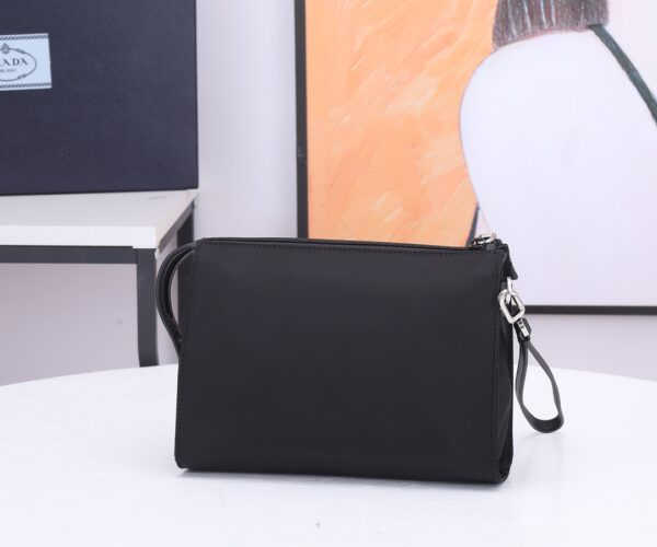 Prada Master Level