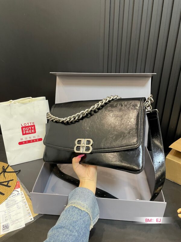 Balenciaga Bag 2025