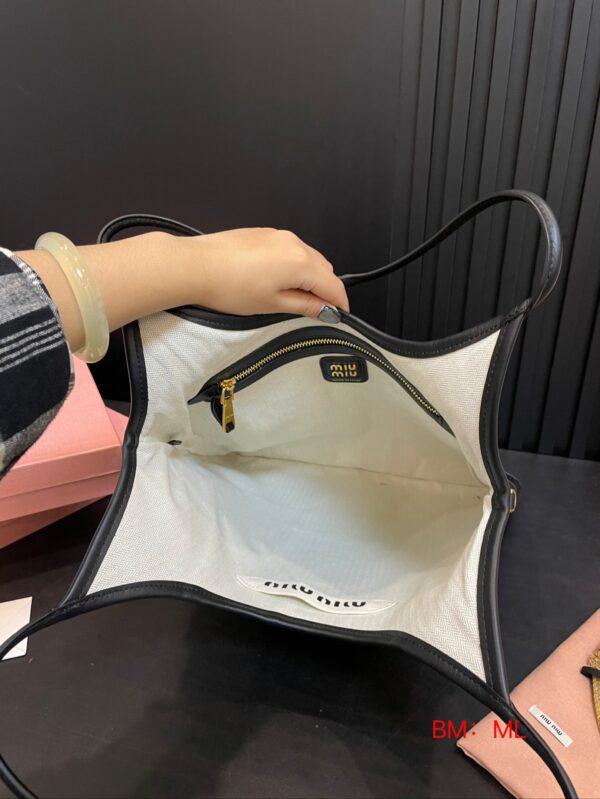 Miumiu Bag 2025