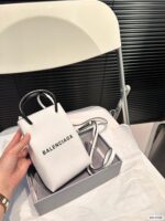 Balenciaga 2025