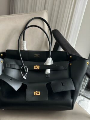 Balenciaga 2025