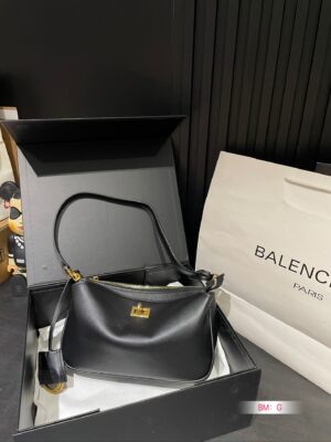 Balenciaga 2025