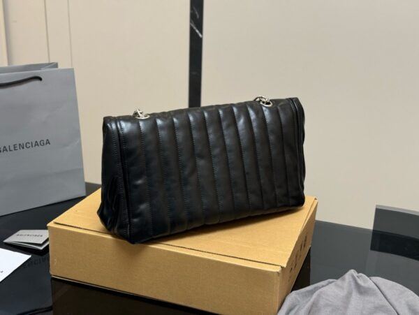 Balenciaga 2025