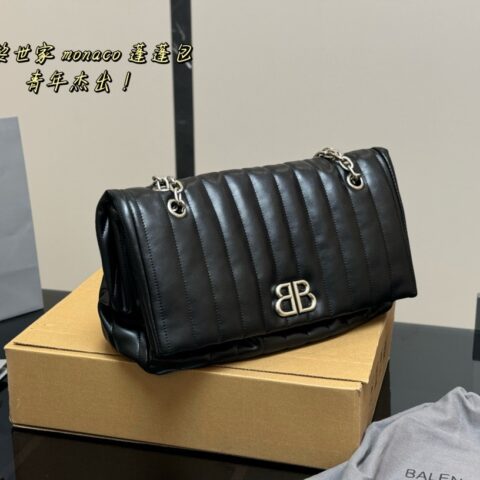 Balenciaga 2025