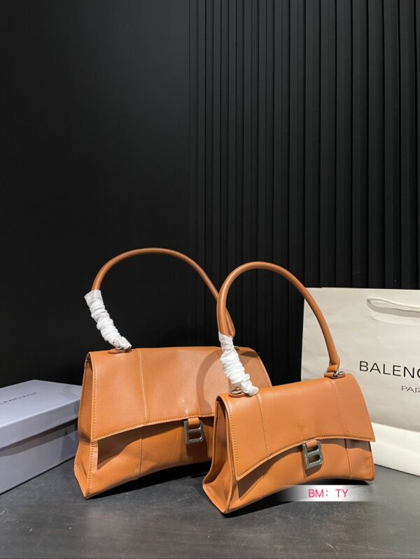 Balenciaga 2025