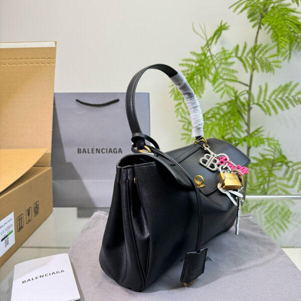 Balenciaga 2025