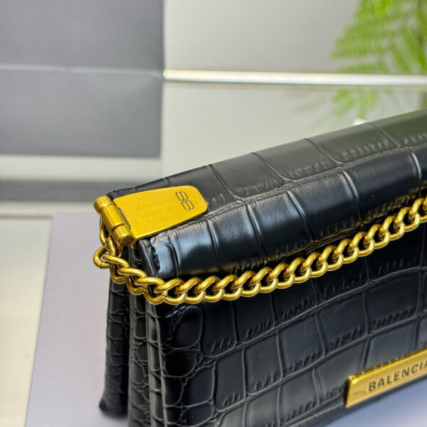 Balenciaga 2025