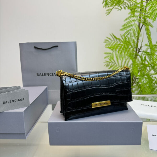 Balenciaga 2025