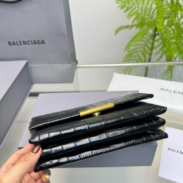 Balenciaga 2025