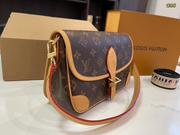 LV Bag 2025