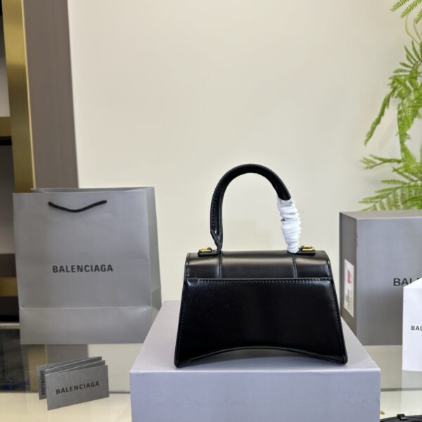 Balenciaga 2025