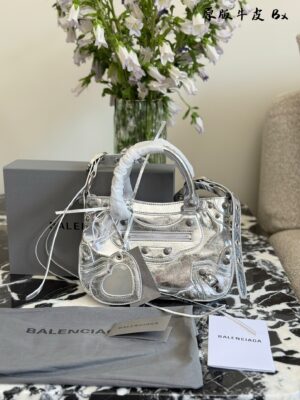 Balenciaga 2025