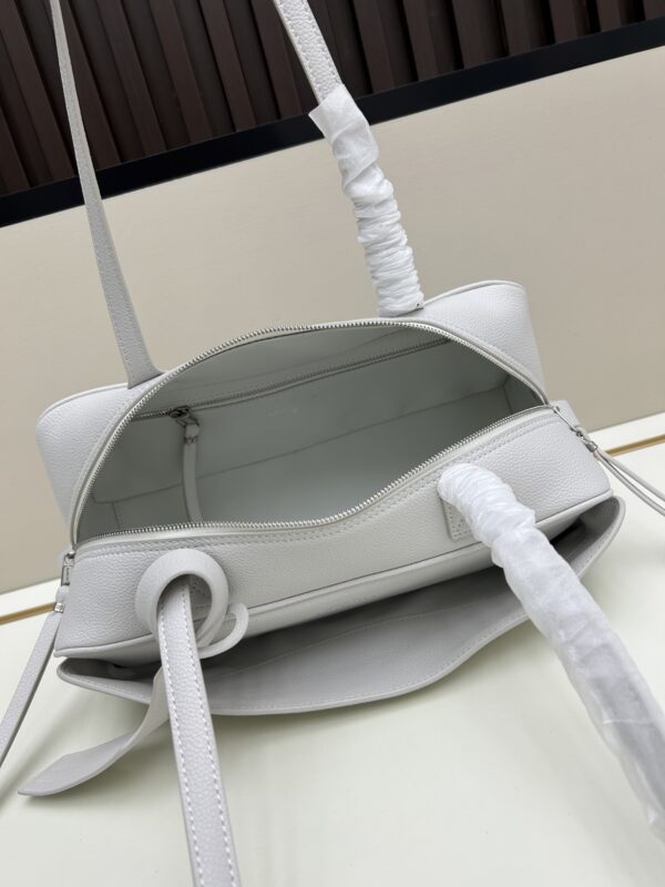 Balenciaga Master Level