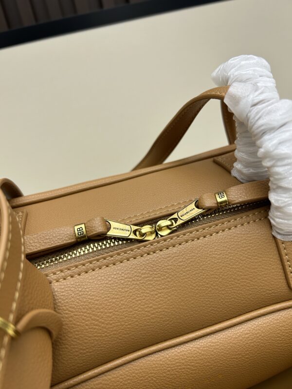 Balenciaga Master Level