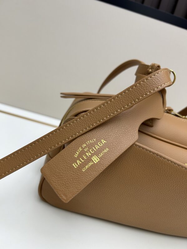 Balenciaga Master Level