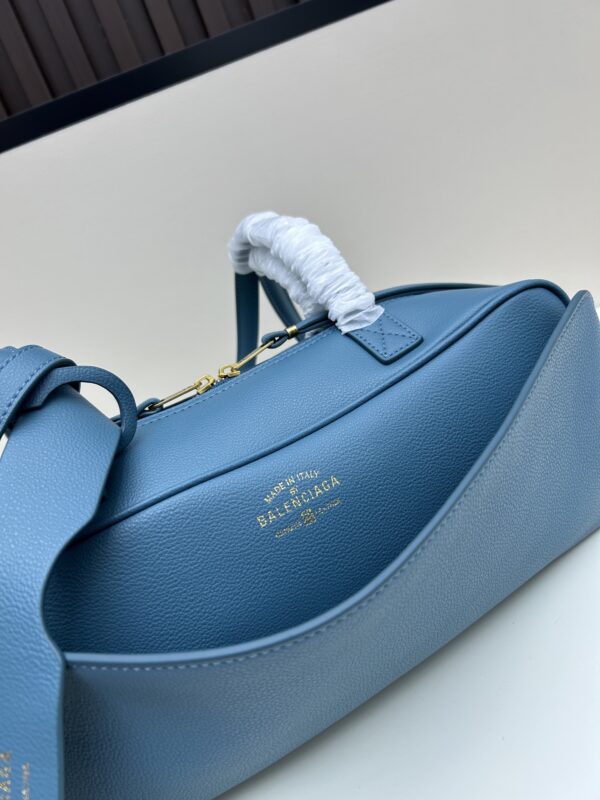 Balenciaga Master Level