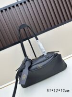 Balenciaga Master Level