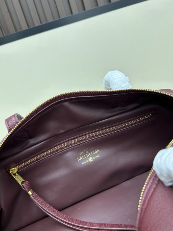 Balenciaga Master Level