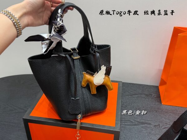 Hehe Bag 2025