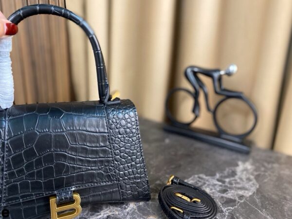 Balenciaga 2025
