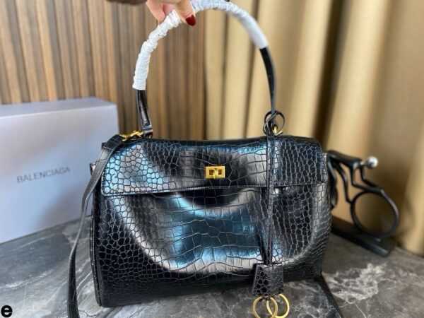 Balenciaga 2025
