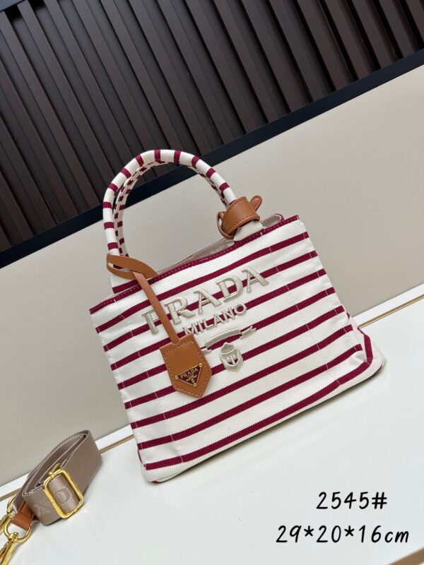 Prada Master Level