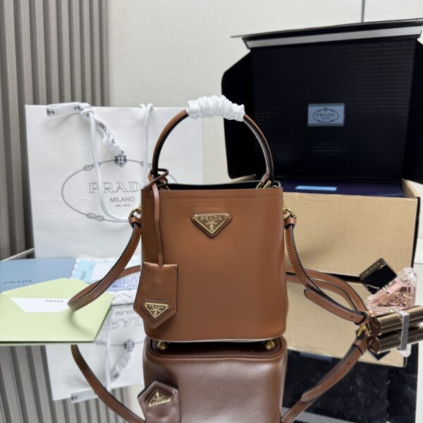 Prada Master Level