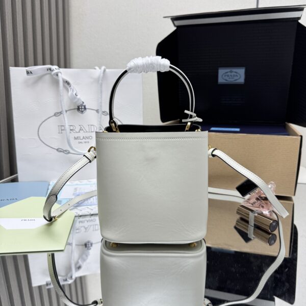 Prada Master Level
