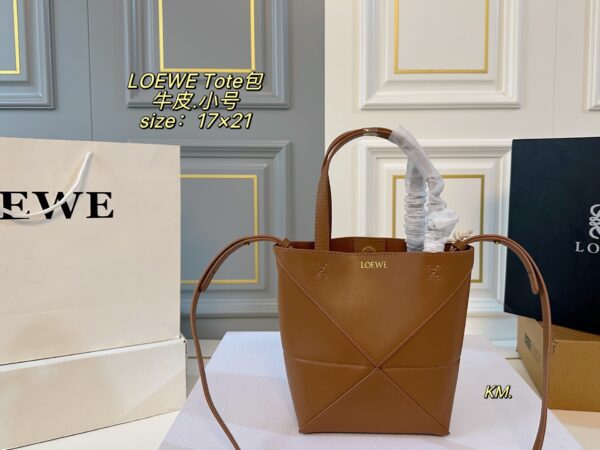 Loewe Bag 2025